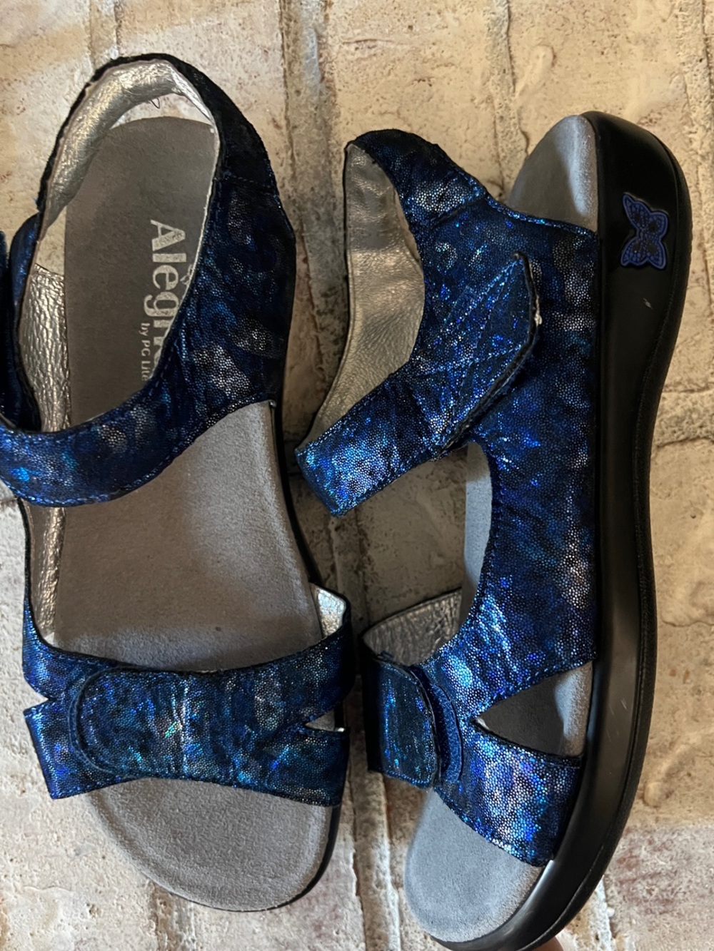 Alegria Iridescent Joy Blue Women’s Adjustable Sandals/ euro 41/10 US